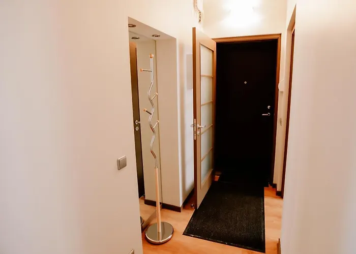 Heart Of Old Town - Riverside View Apartment *