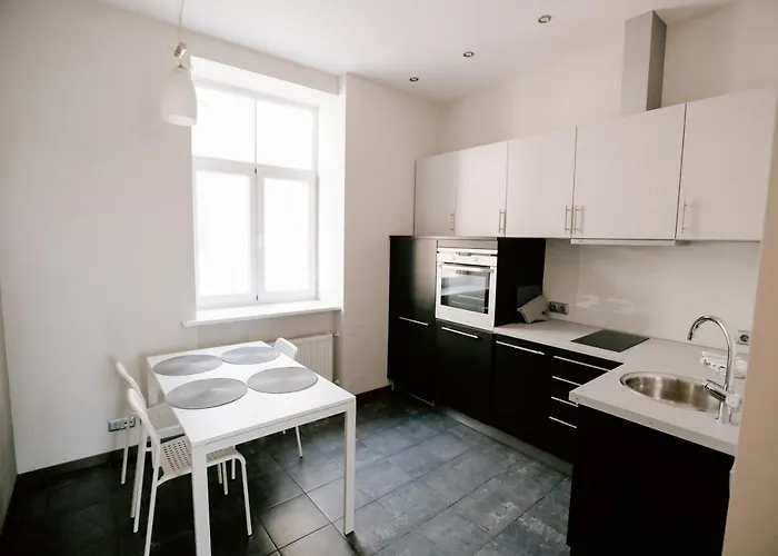 Heart Of Old Town - Riverside View Riga