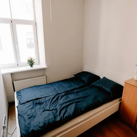 Heart Of Old Town - Riverside View *