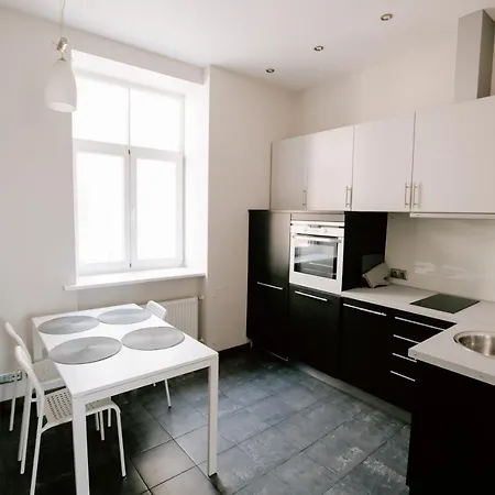 Heart Of Old Town - Riverside View Riga