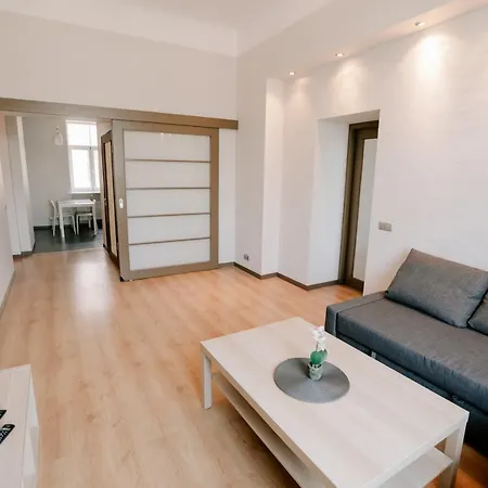 Heart Of Old Town - Riverside View Riga